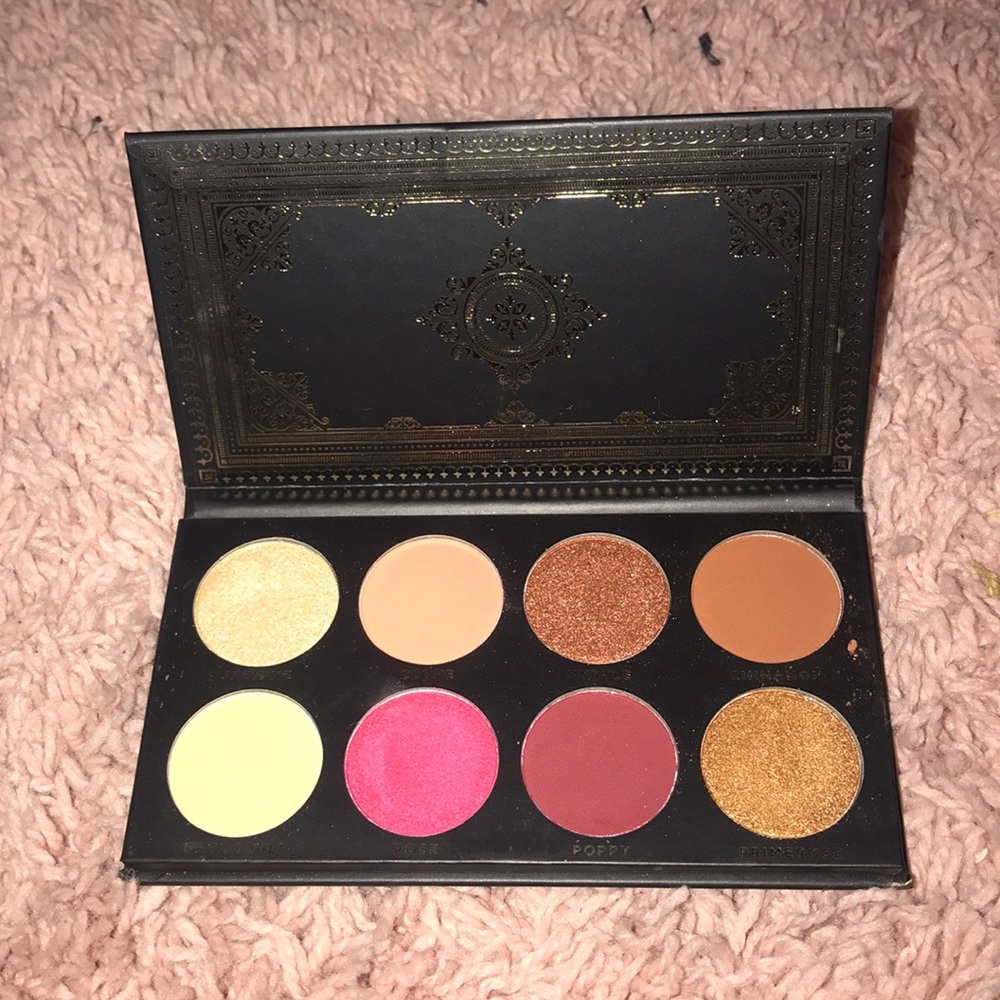 ACE BEAUTĒ GRANDIOSE PALETTE